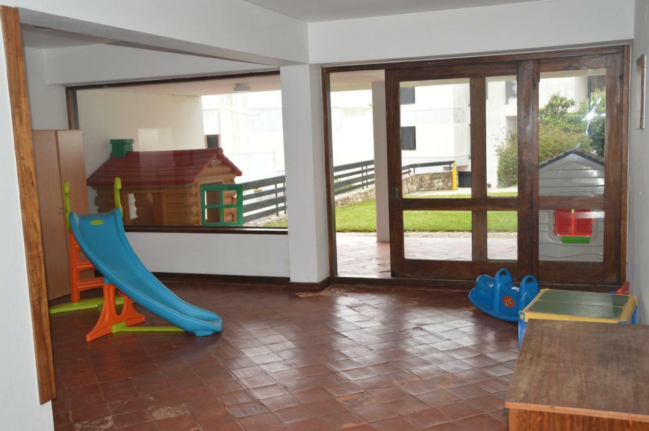 Amazing Beach & Pool Apartment With Garden Сесимбра Экстерьер фото
